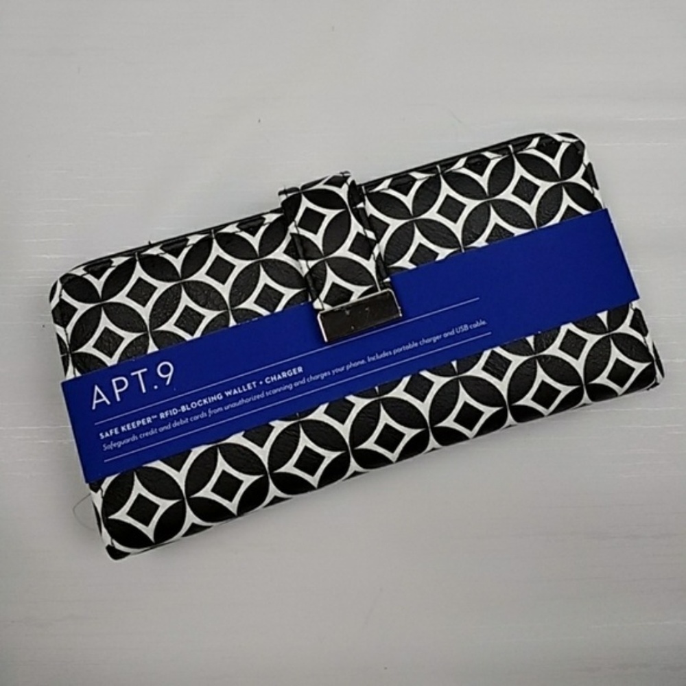 RFID-Blocking Wallet - Black and White